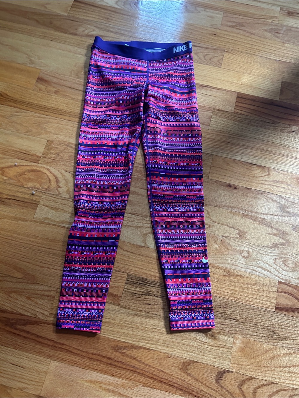 Nike women Purple & Pink Aztec-Print Leggings